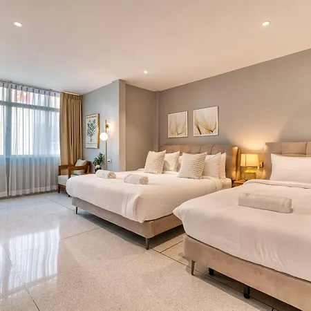 Ab House Aparthotel