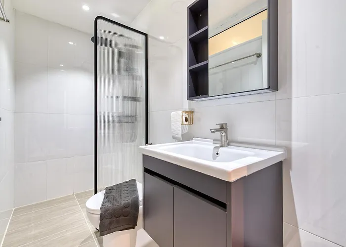 Ab House Aparthotel