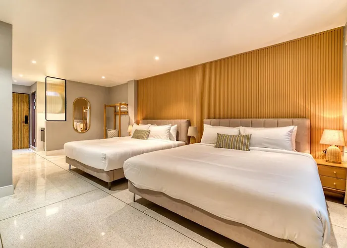 Ab House 3*