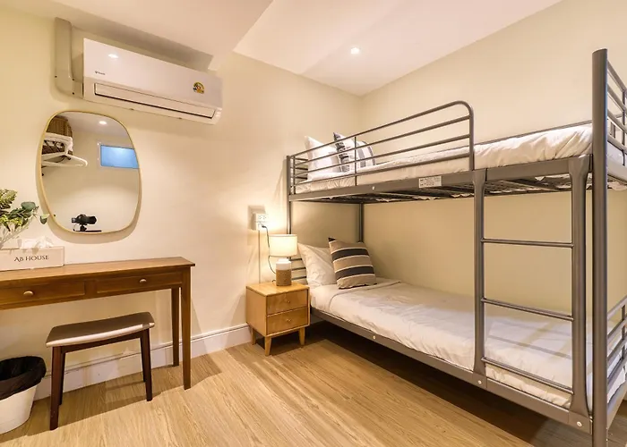 Aparthotel Ab House 3*