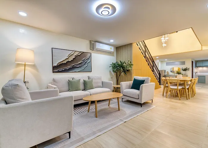 Ab House 3*